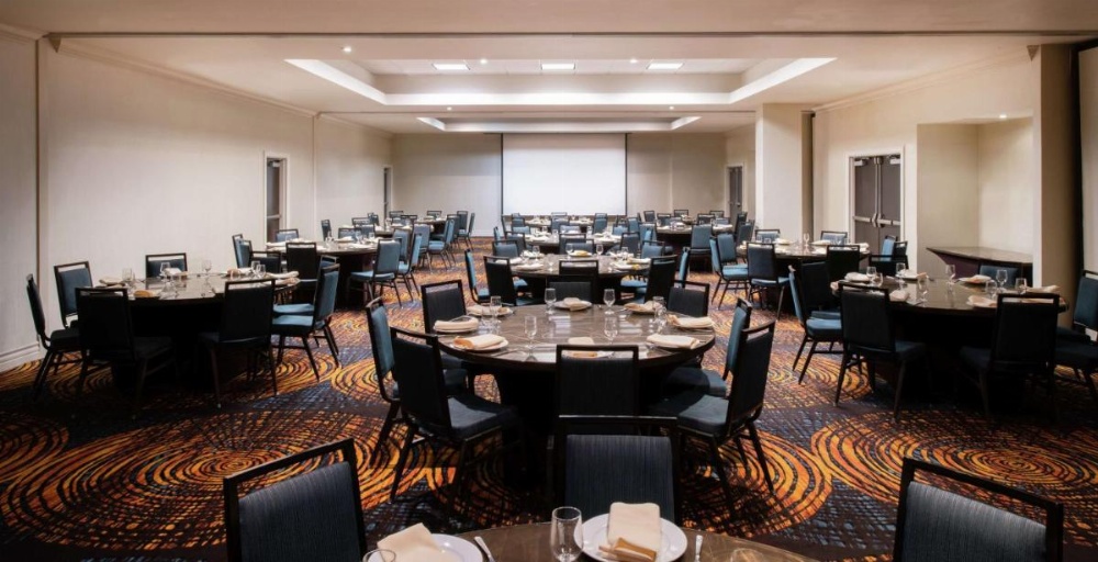 Embassy Suites by Hilton Walnut Creek Image 10